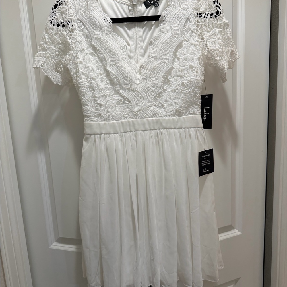 Lulus - white lace and tulle shift dress